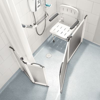 Level entry wet room shower with half height bi-fold doors and shower seat