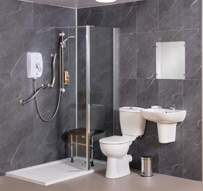 A walk in shower utilising the Middleton 2 low profile anti-slip shower tray